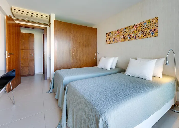 Herdade Dos Salgados * Guia (Faro)